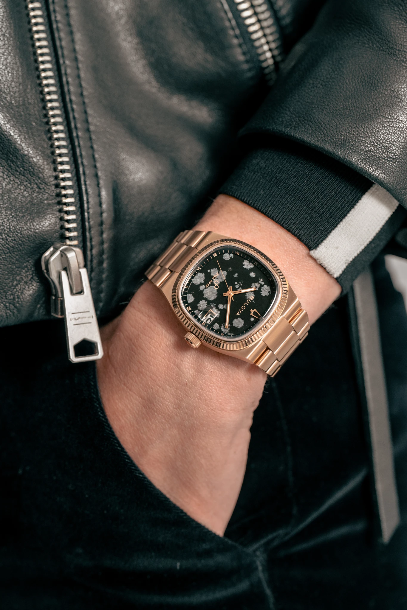 パンデイロ　CONTEMPORANEA Black Dial Stainless Steel Bracelet Super Seville 97B231